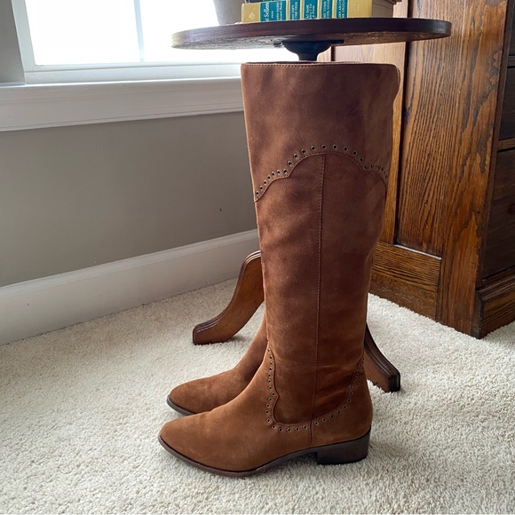 Frye Ray Grommet Brown Suede Women's Boots 9.5 NWOT - Picture 4 of 15